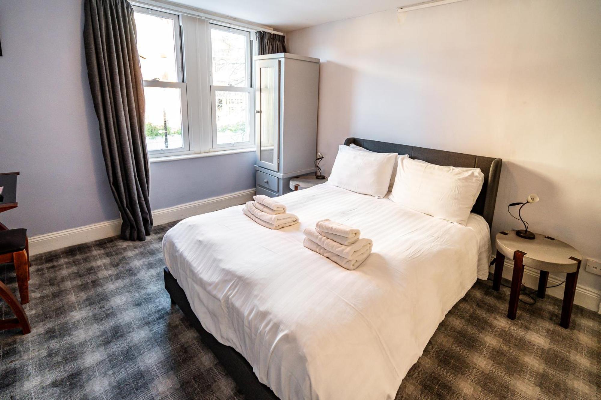 The Lodge Harrogate Exteriér fotografie